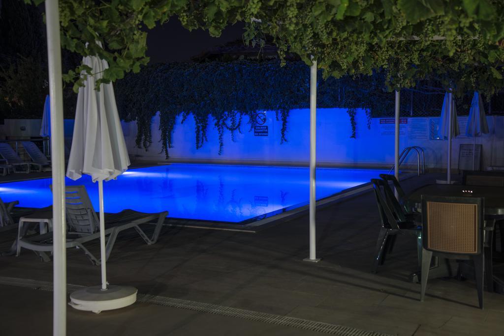 Dream Apart Bitez Exterior photo
